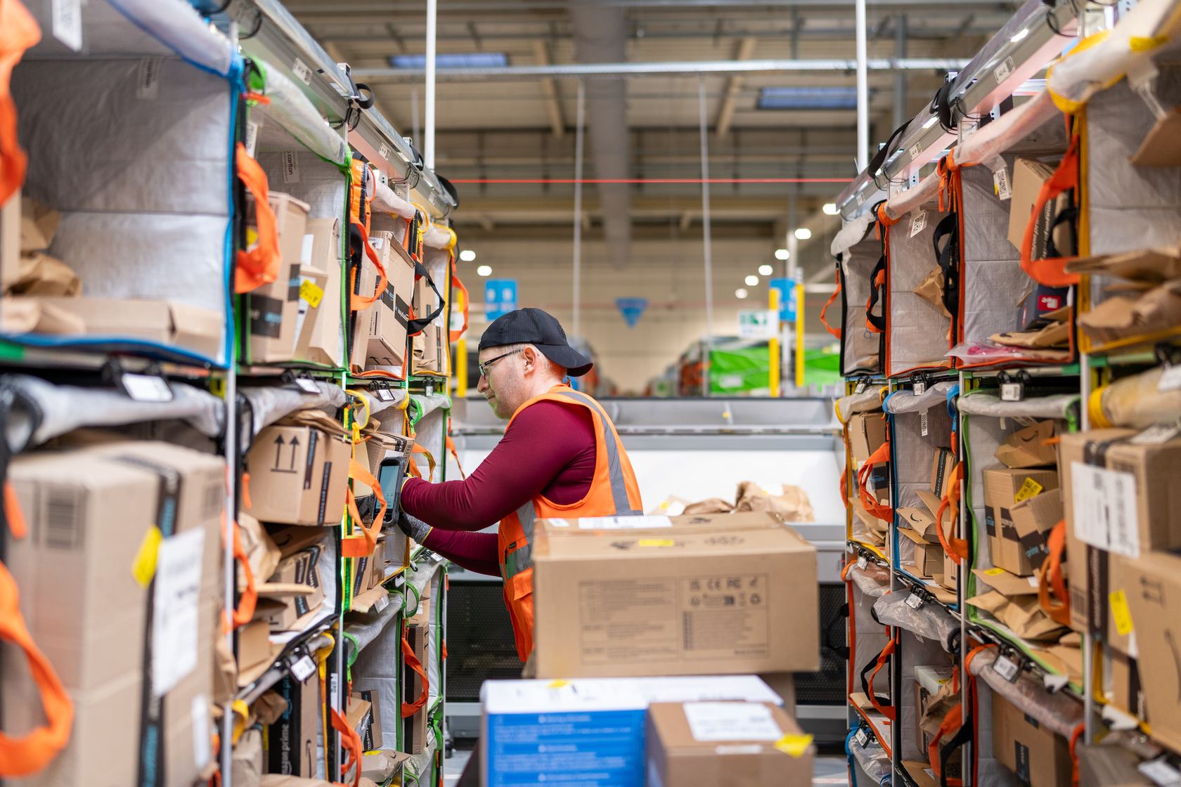 Logistics site reportage