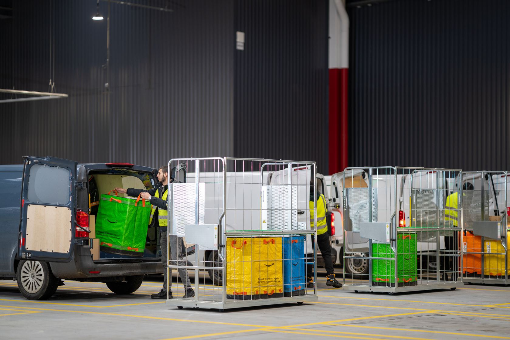 Logistics site reportage