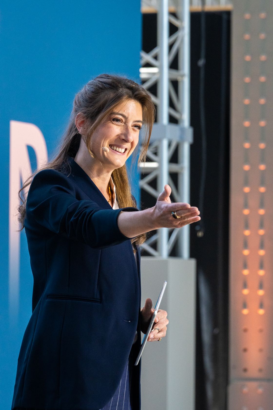 Convention SFIL au Hangar Y